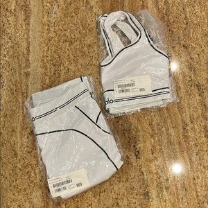 Alo Yoga Airbrush Heart Throb SET!!!